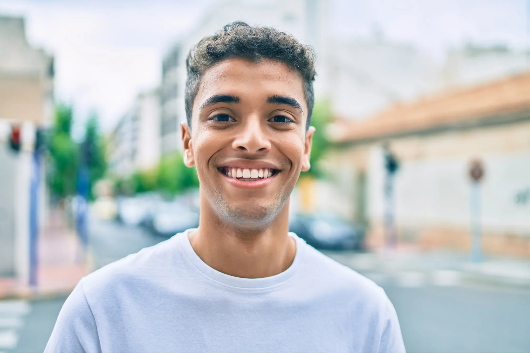 Benefits of porcelain veneers